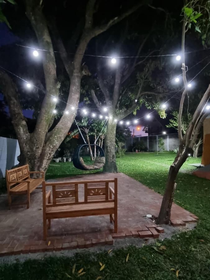 Вилла Casa Dom Quixote, Pequena Chacara No Centro Da Cidade Атибая Экстерьер фото