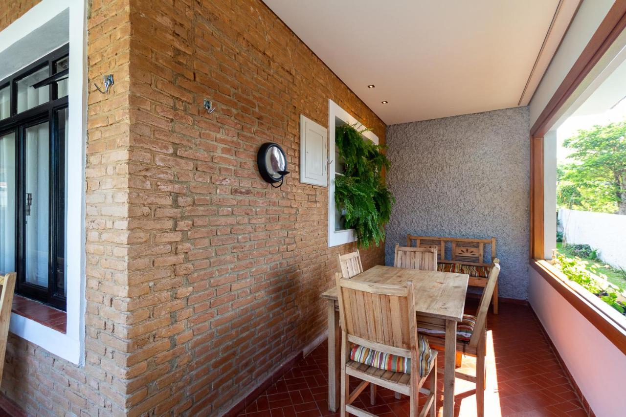 Вилла Casa Dom Quixote, Pequena Chacara No Centro Da Cidade Атибая Экстерьер фото